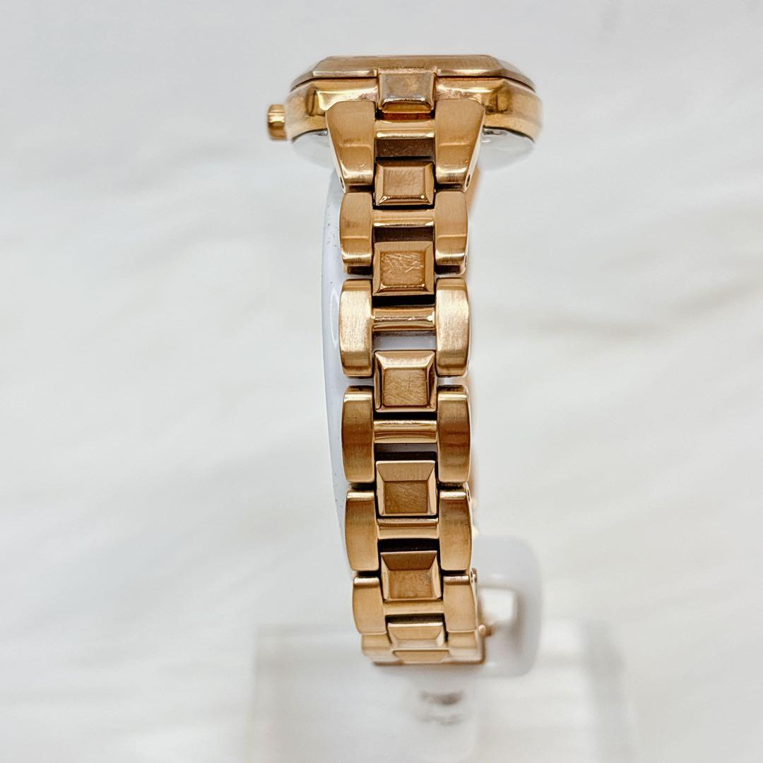 稼働美品✨セイコー　ルキア　1pダイヤ　腕時計 電波ソーラー ゴールド　トノー