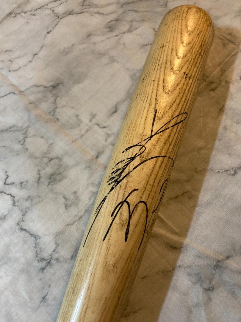 中村武志 実使用バット 直筆サイン入り